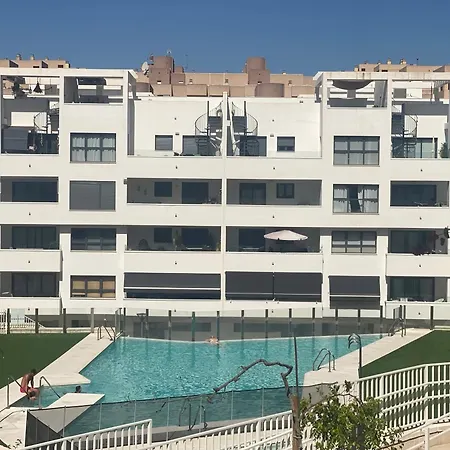 Luxury With Pool In Estepona-centre Εστεπόνα