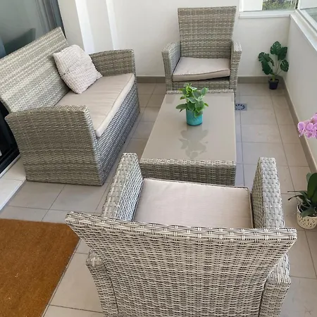 Luxury With Pool In Estepona-centre * Естепона